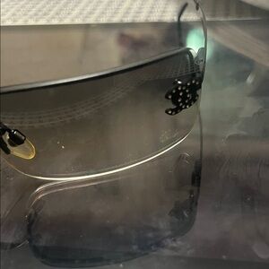 VINTAGE CHANEL Gradient Black Sunglasses